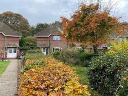 15, Woodside, Heath Green Road, Swanage BH19 3BU