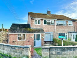 37, Malvern Crescent, Little Dawley, Telford TF4 3HF