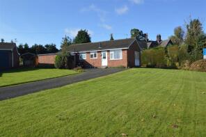 2 The Cliffe, Walsham Avenue, Oswestry SY11 4DZ