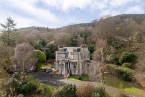 Ground South, Stroul Lodge, Clynder G84 0QA
