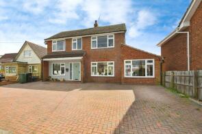 5 The Ellwins, Brook Road, Maldon CM9 8EX