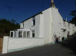 Hillside, Road From Hillcrest To Cuckoo Cottage, Yelverton PL20 6HP