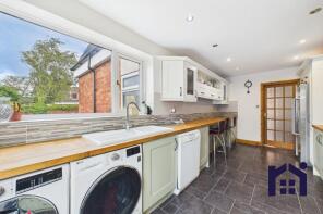 44, Beechfields, Chorley PR7 5RE