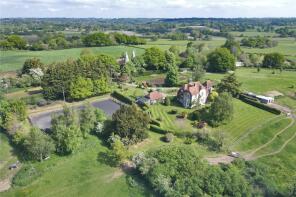 Lomas Farm House, Lomas Lane, Sandhurst, Cranbrook TN18 5PT