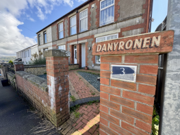 3, Danyronen, Heolgerrig, Merthyr Tydfil CF48 1TS