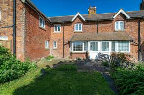 4, Meadow Cottages, Rowling Road, Goodnestone CT3 1PY