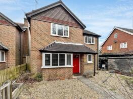 Ambleside, Oakhanger Road, Oakhanger, Bordon GU35 9JN