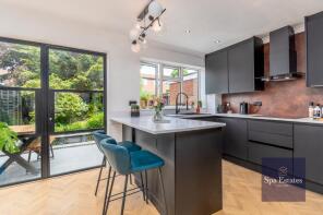 3, Wilnecote Grove, Sydenham, Leamington Spa CV31 1YR