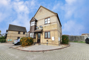 5, Wesley Close, Arlesey SG15 6SQ