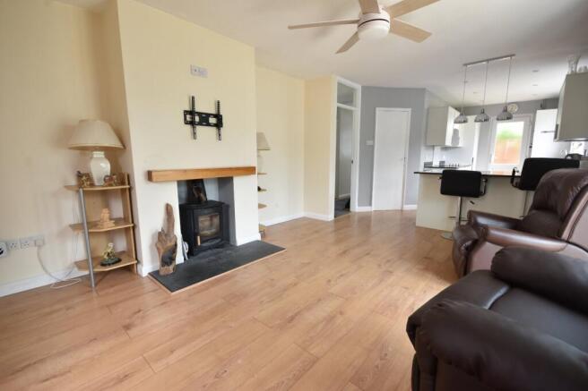 Living Room/Kitchen