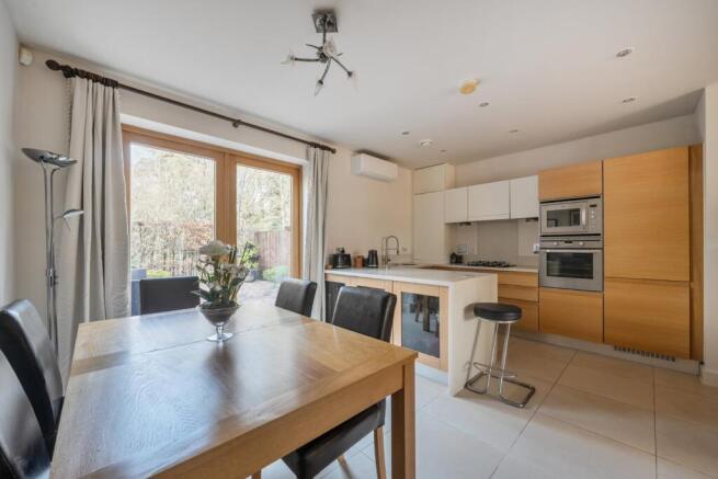Dining/Kitchen