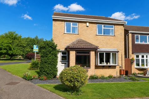 Lakeside Close, Perry, Huntingdon, Cambridgeshire