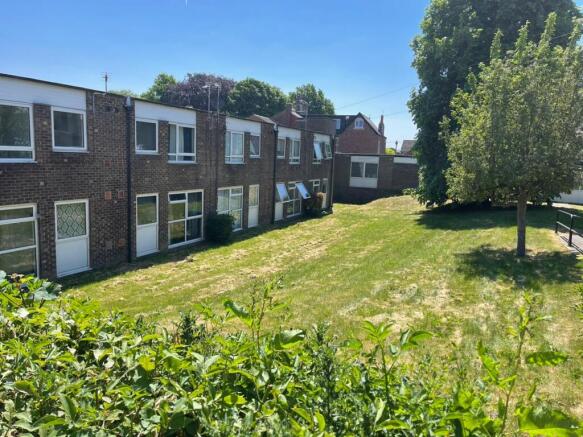 1 bed studio to rent General Bucher Court, Bishop