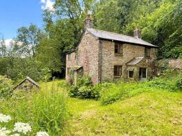 Little Llwyn Y Celyn, Cwmcarvan Hill-side Road, Cwmcarvan NP25 4PL