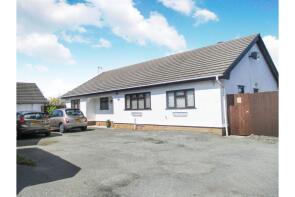 15, Parc Llynnon, Llanfachraeth, Holyhead LL65 4DL