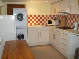 Butteriss Farm House, Road From Junction At Retanna To Junction At Butteriss, Penryn TR10 9EF