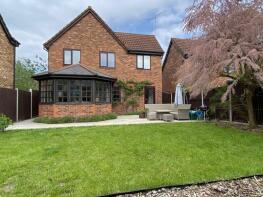 21, Furlong Way, Ware SG12 9TE