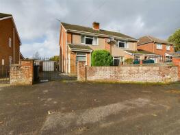 Elmsleigh, Aisne Road, Oldcroft GL15 4NR