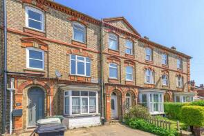 6, Main Road, Hundleby PE23 5LS
