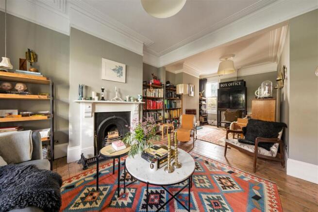 Wynndale Road, E18