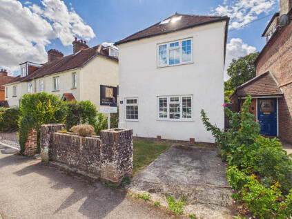 Castle Road, Rowlands Castle, PO9
