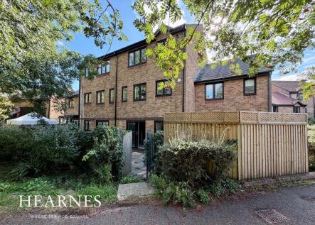 Catalina Drive, Baiter , Poole, BH15