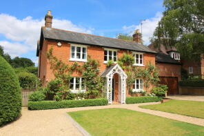 Rose Cottage, Farleigh Road, Basingstoke RG25 2DN