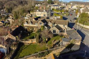 1, Archway Cottages, Main Road, Stroud GL6 6AU
