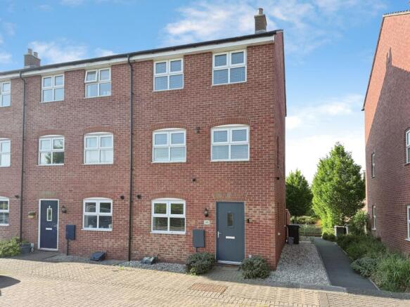 Sansome Drive, Hinckley