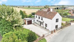 13 Wind Dell, Back Street, East Stockwith, Gainsborough DN21 3DL