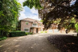 Cottons Wood, Long Grove, Beaconsfield HP9 2QH