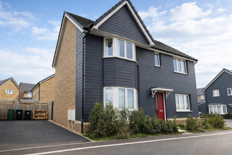 Defoe Close, Tattenhoe Park, Milton Keynes