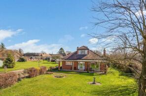 Te Koanga, Sole Street, Cobham, Gravesend DA12 3AX