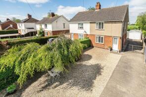 Pebbles, Hagnaby Road, Stickford PE22 8ET