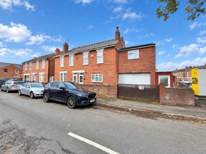 St. Aldwyn Road, Gloucester, GL1 4RD