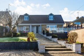 Highfield, Overthorpe Road, Banbury OX17 2AF