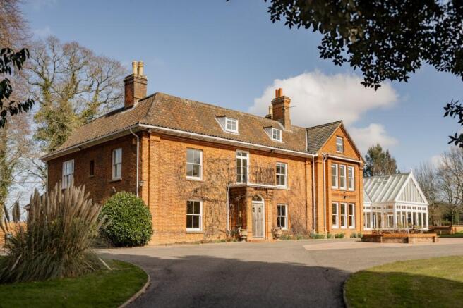 Abbotts Hall