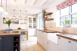 Pinecrest, Main Street, Milton Keynes MK19 6DX