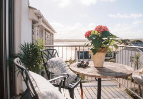 22, Slipway Cottages, Slipway, Rock, Wadebridge PL27 6LD