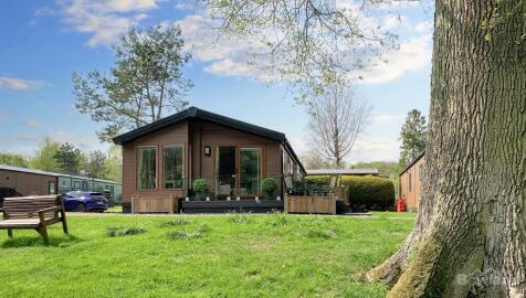 Private Sale - 266 Lowther Holiday Park, Eamont Bridge, CA10 2JB
