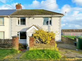 68, Trosnant Crescent, Hengoed CF82 7FX