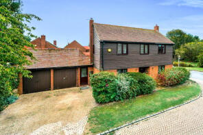 14, Dormans Close, Milton Keynes Village, Milton Keynes MK10 9AR