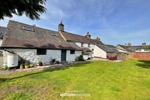 Ty Du, The Square, Cynwyd, Corwen LL21 0LE