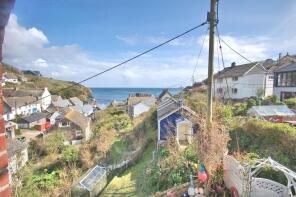 Welfield, Cadgwith, Helston TR12 7JY