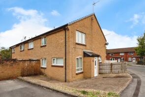 27, Bradbury Close, Chippenham SN15 3TN