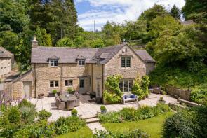 Rose Cottage, 400894 Halley Hill Cottage To Well Hill Duntisbourne Abbots, Cirencester GL7 7JN