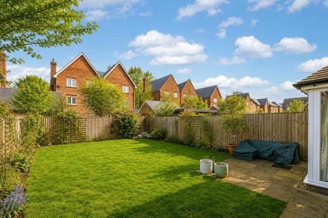 McLaren Way, Didcot, Oxfordshire, OX11