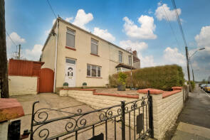 41, Main Road, Neath SA10 9HR