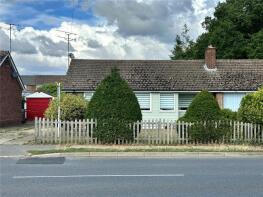 37, Mendip Drive, Ipswich IP5 1AU