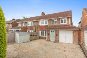 16, Greenlands, High Wycombe HP10 9PL